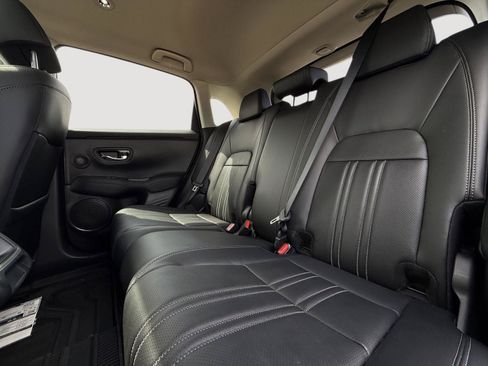 Used 2027 Honda HR-V EX-L image 27