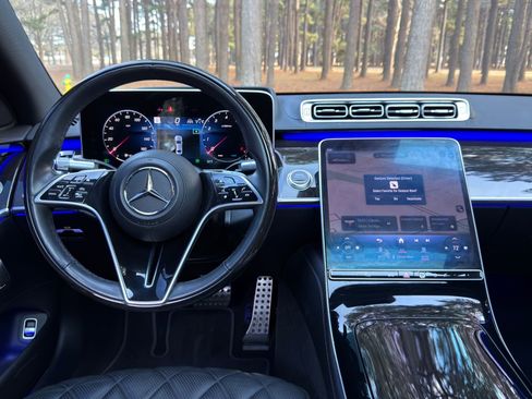 Used 2024 Mercedes-Benz S 580 4MATIC Sedan image 5