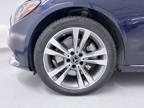 Used 2018 Mercedes-Benz C 300 4MATIC Sedan image 9