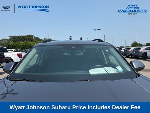 Used 2025 Volkswagen Atlas SE FWD image 16