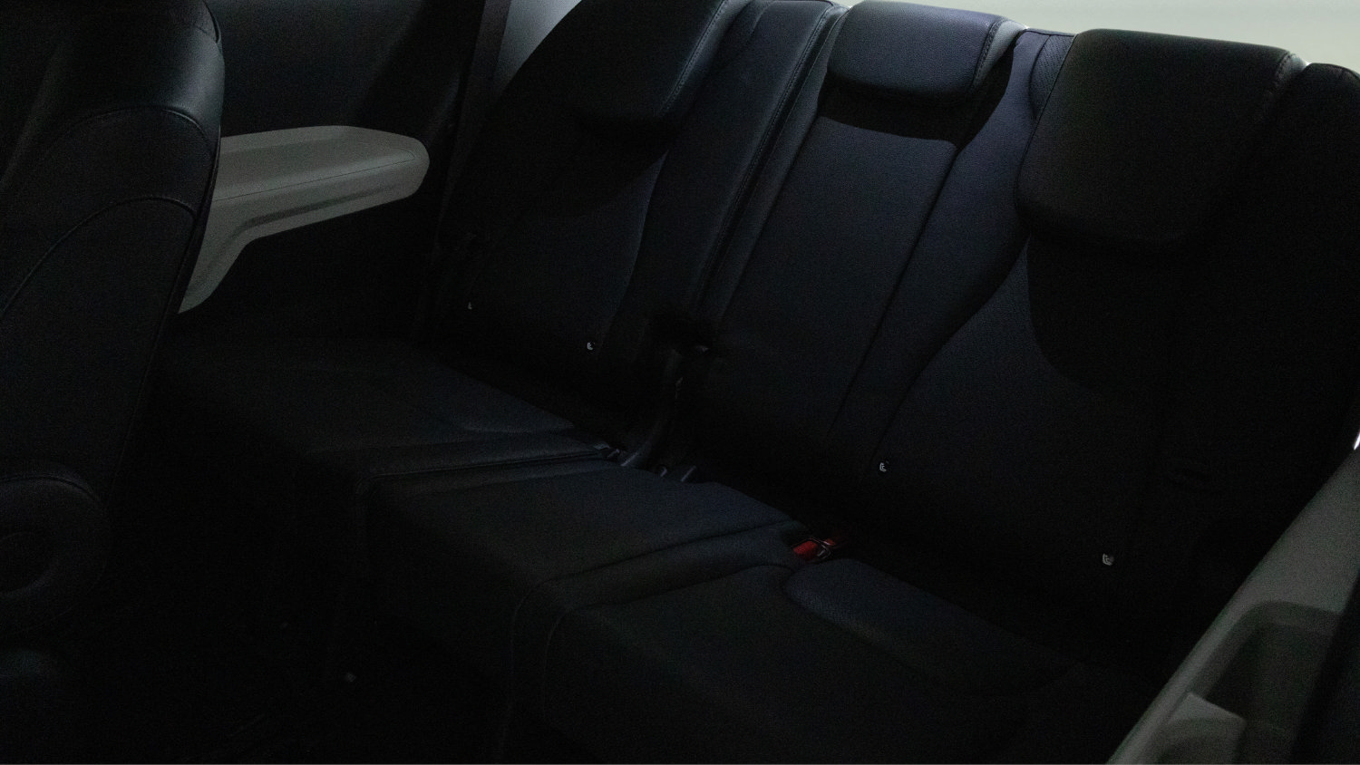 Used 2024 Kia Carnival SX Prestige FWD image 27