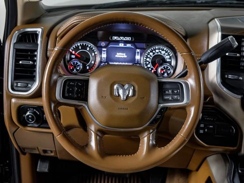 Used 2022 RAM 3500 Laramie image 17