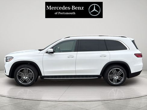Used 2026 Mercedes-Benz GLS 450 4MATIC image 2