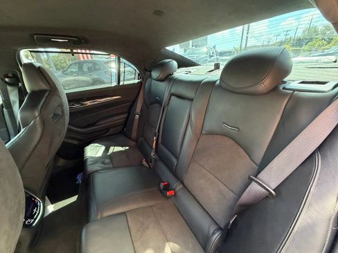 Used 2019 Cadillac CTS V w/ Carbon Fiber Package RWD image 18