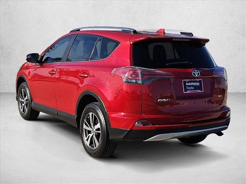 Used 2017 Toyota RAV4 XLE image 7