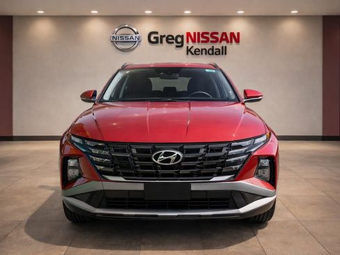 Used 2025 Hyundai Tucson SEL FWD image 5