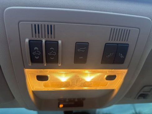 Used 2009 Cadillac Escalade ESV 2WD image 22