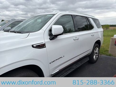 Used 2025 GMC Yukon Denali AWD/4WD image 2