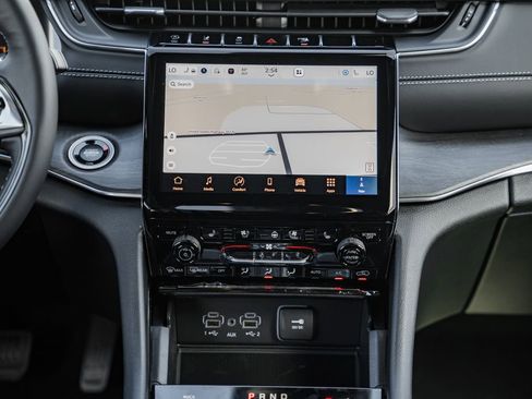 New 2025 Jeep Grand Cherokee Overland w/ Adv Protech Group III image 20