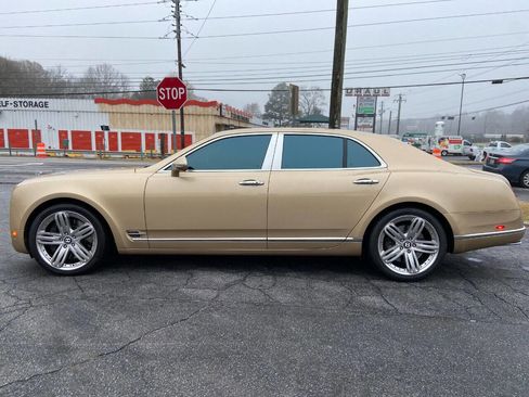 Used 2013 Bentley Mulsanne image 3
