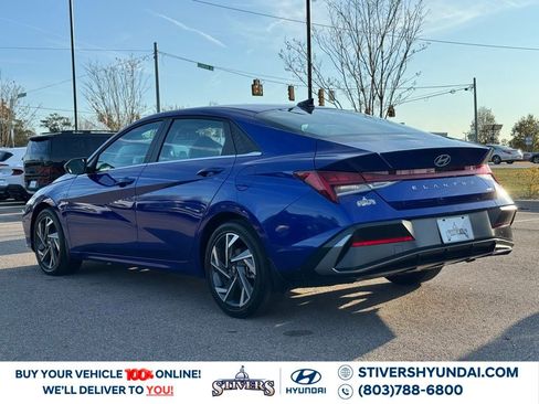 Certified 2025 Hyundai Elantra Limited w/ Cargo Package image 13