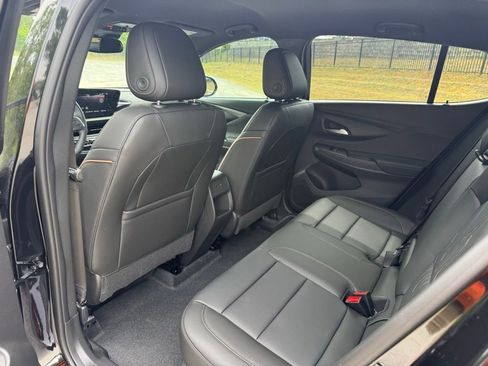 New 2026 Buick Envista Avenir FWD image 20