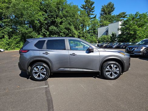 Certified 2023 Nissan Rogue SV AWD/4WD image 7