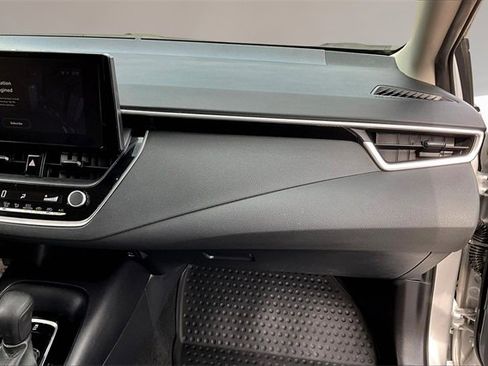 Used 2024 Toyota Corolla LE image 21