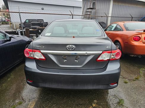 Used 2011 Toyota Corolla LE image 6