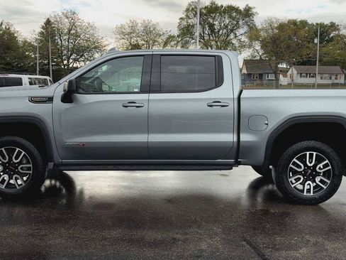 Used 2023 GMC Sierra 1500 AT4 w/ AT4 Premium Package image 5