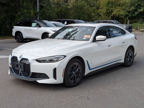 Used 2024 BMW i4 xDrive40i image 7