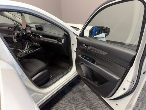 Used 2017 MAZDA CX-5 Sport image 21