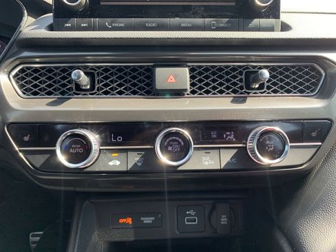 Used 2023 Acura Integra A-Spec image 29