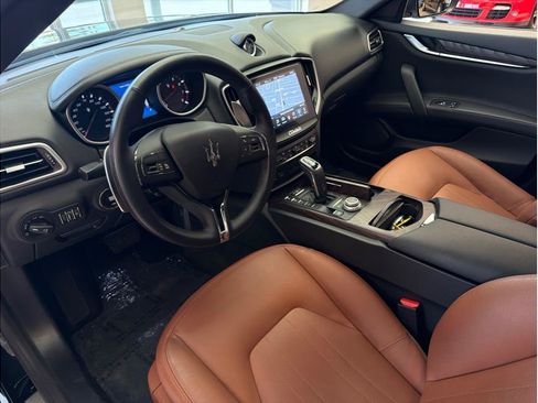 Used 2019 Maserati Ghibli RWD image 25