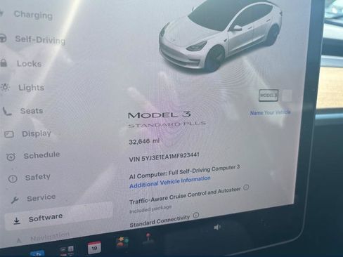 Used 2021 Tesla Model 3 Standard Range Plus RWD image 4