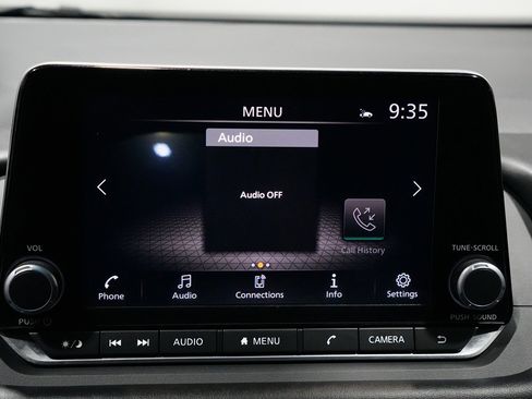 Used 2020 Hyundai Santa Fe Limited image 11