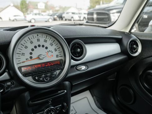 Used 2013 MINI Cooper Hardtop image 15