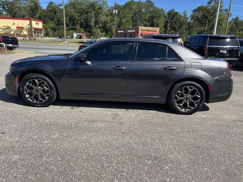 Used 2016 Chrysler 300 S image 8