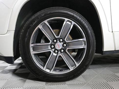 Used 2017 GMC Acadia Denali AWD/4WD image 9