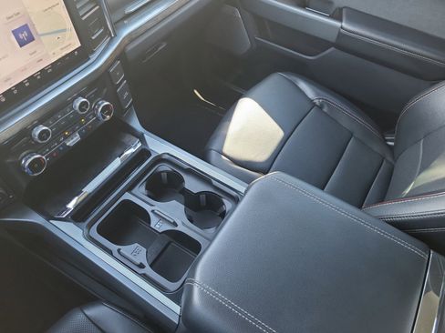 Used 2024 Ford F250 Lariat w/ Lariat Ultimate Package image 15