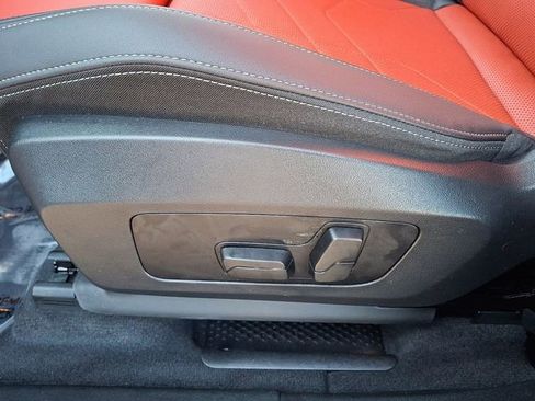 Certified 2025 BMW X1 xDrive28i w/ Convenience Package image 15