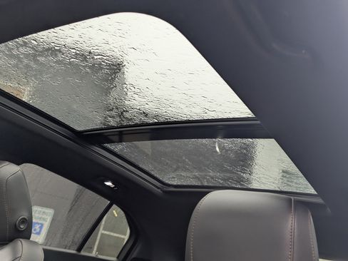 Used 2019 Cadillac XT4 Sport w/ Cold Weather Package FWD image 26