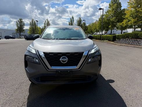 Used 2021 Nissan Rogue S AWD/4WD image 2