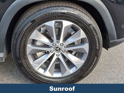 Used 2022 Mercedes-Benz GLE 350 4MATIC w/ Premium Package image 10