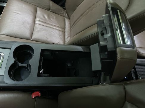 Used 2017 Lincoln MKT AWD w/ Technology Package image 26