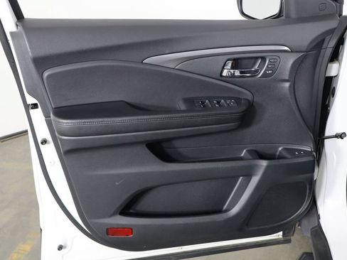 Used 2020 Honda Pilot EX-L image 19