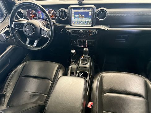 Used 2019 Jeep Wrangler Unlimited Moab w/ Quick Order Package 24M Moab image 12