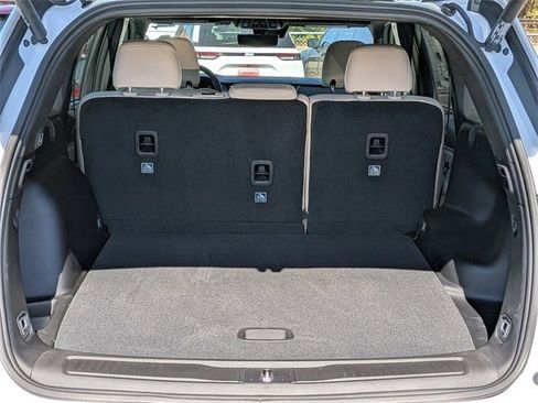 New 2025 Jeep Grand Cherokee Limited w/ Luxury Tech Group II image 13