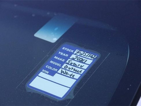 Used 2021 Subaru Outback Premium image 24