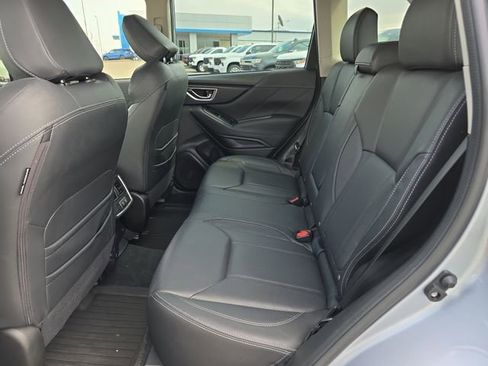 Used 2021 Subaru Forester Limited w/ Popular Package #3 image 11