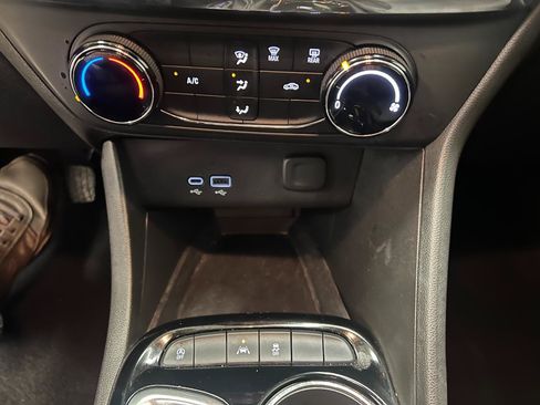 Used 2025 Buick Encore GX Preferred FWD image 49
