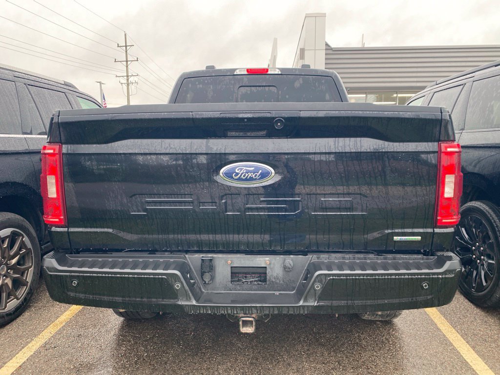 Used 2021 Ford F150 XLT w/ Equipment Group 302A High AWD/4WD image 8