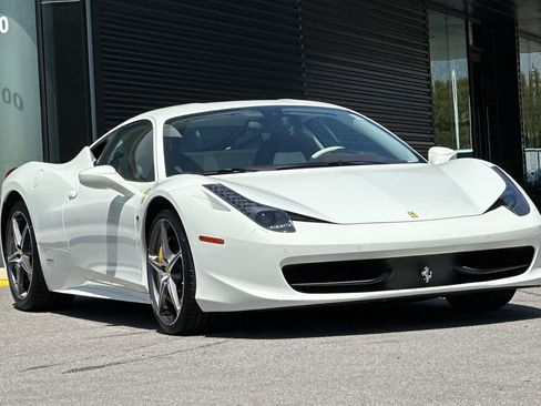 Used 2014 Ferrari 458 Italia Coupe RWD image 10