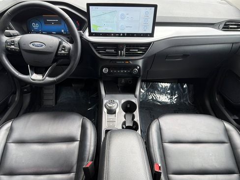 Used 2024 Ford Escape Platinum AWD/4WD image 15