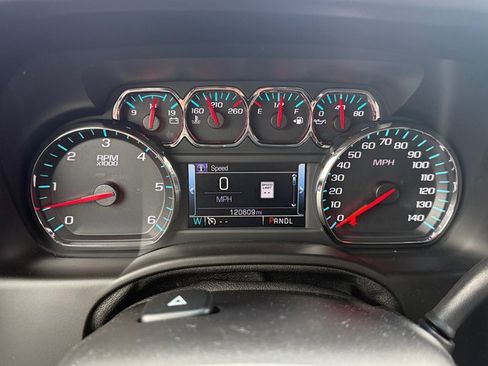 Used 2017 GMC Yukon SLT image 27