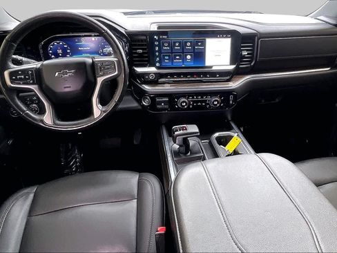Used 2023 Chevrolet Silverado 1500 RST AWD/4WD image 15