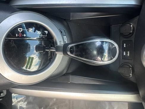 Used 2016 Hyundai Veloster w/ Option Group 02 FWD image 17