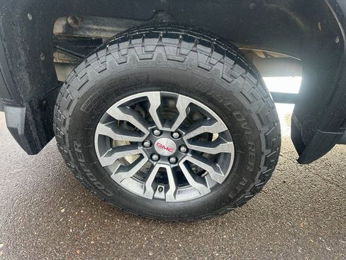 Used 2021 GMC Sierra 1500 AT4 w/ AT4 Value Package image 10