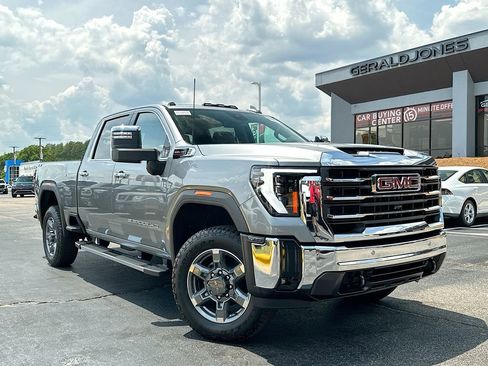 New 2026 GMC Sierra 2500 SLT w/ SLT Premium Package AWD/4WD image 1