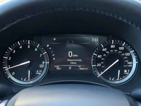 Used 2021 Toyota Highlander XLE FWD image 17